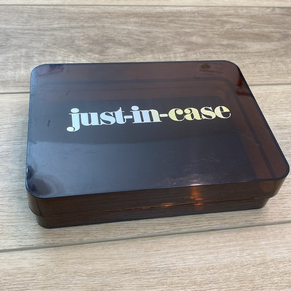 Vintage Acrylic “Just In Case” Trinket Box - Picture 3 of 11